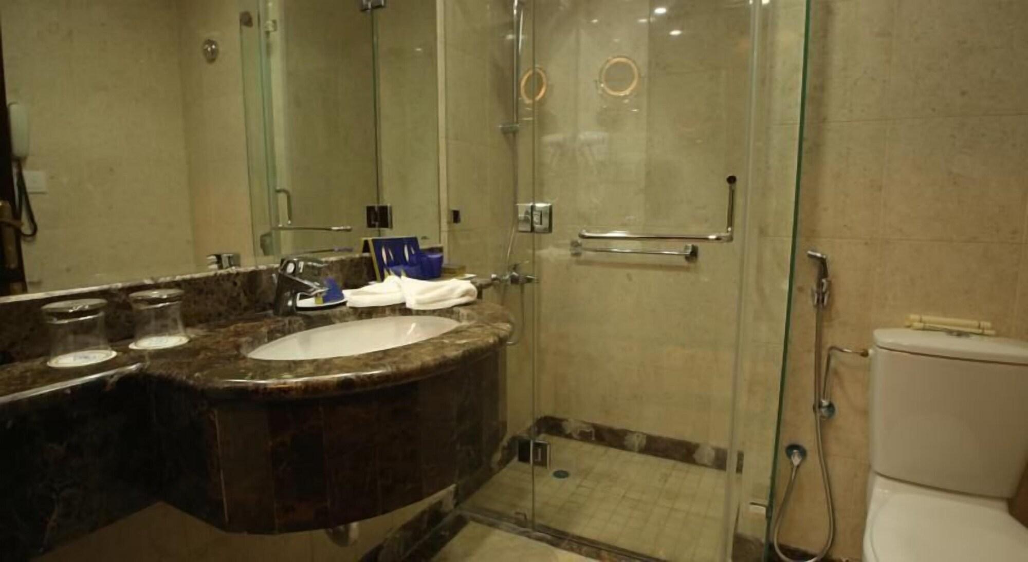 Hotel Al Aqeeq Al Rawda By Sedra International Médine